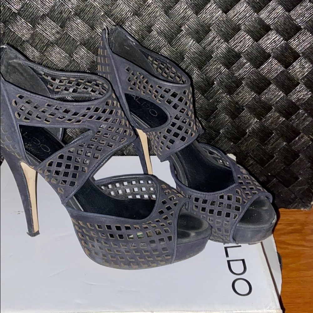 Aldo caged pumps